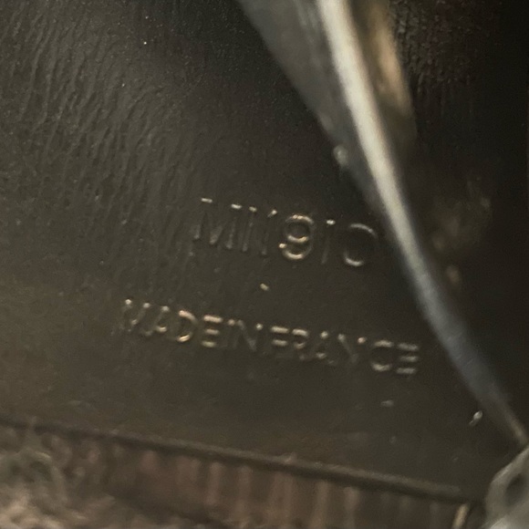 LV EPI Black Men’s Wallet with Dustbag - Picture 11 of 13